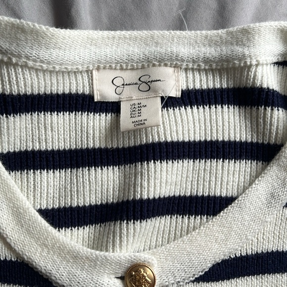 Sweater - Picture 3 of 3